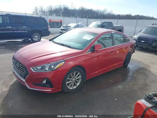 5NPE24AF1JH688430 2018 HYUNDAI SONATA - Image 2