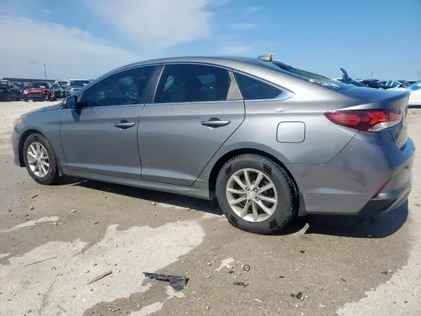 5NPE24AF1JH695393 2018 HYUNDAI SONATA - Image 2