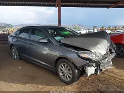5NPE24AF1JH699282 2018 HYUNDAI SONATA