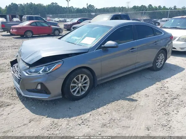 5NPE24AF1JH700303 2018 HYUNDAI SONATA - Image 2