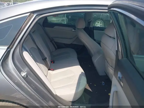 5NPE24AF1JH700303 2018 HYUNDAI SONATA - Image 8