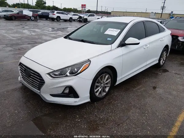 5NPE24AF1JH700415 2018 HYUNDAI SONATA - Image 2
