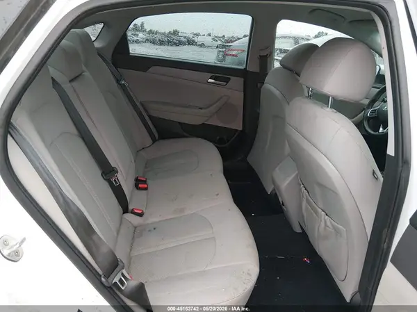 5NPE24AF1JH700415 2018 HYUNDAI SONATA - Image 8