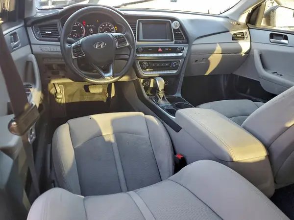 5NPE24AF1JH702245 2018 HYUNDAI SONATA - Image 8
