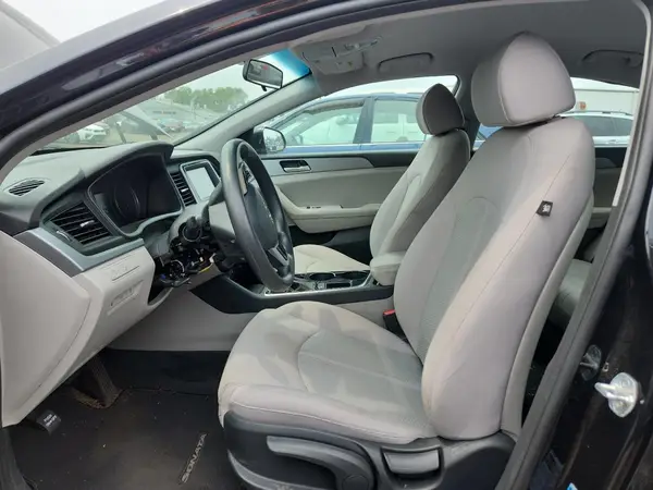 2018 HYUNDAI SONATA auction photo 7