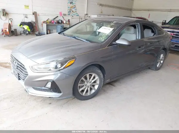 5NPE24AF1JH709339 2018 HYUNDAI SONATA - Image 2