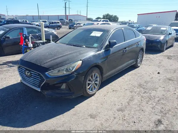 5NPE24AF1JH713908 2018 HYUNDAI SONATA - Image 2