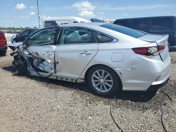 5NPE24AF1JH717988 2018 HYUNDAI SONATA - Image 2