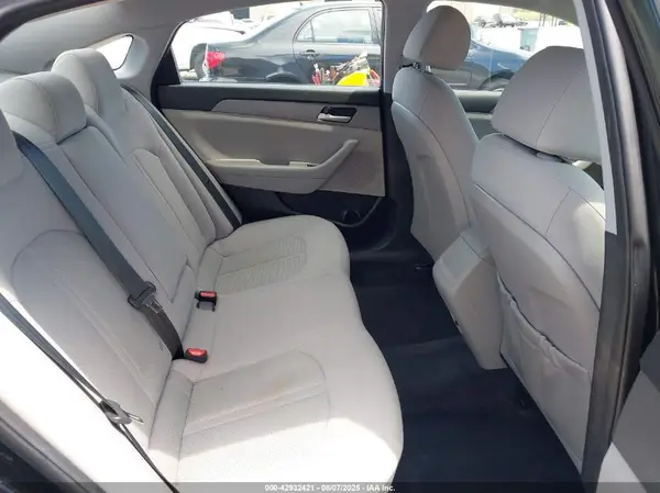 5NPE24AF1JH718994 2018 HYUNDAI SONATA - Image 8