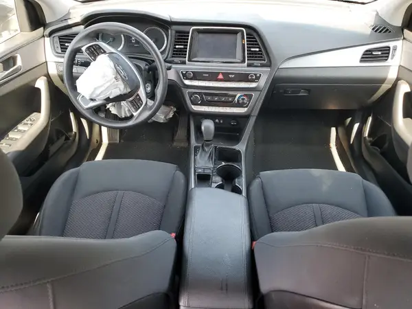 5NPE24AF1JH720020 2018 HYUNDAI SONATA - Image 8
