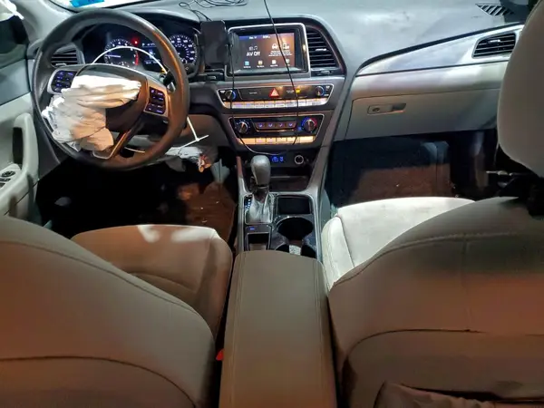 5NPE24AF1JH721149 2018 HYUNDAI SONATA - Image 8