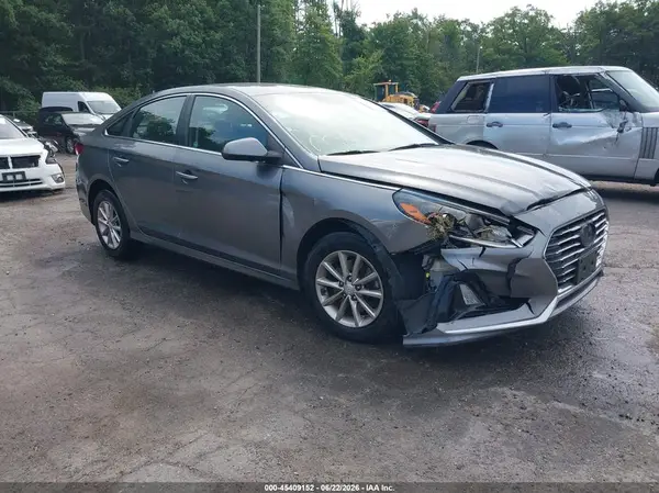 5NPE24AF1JH725475 2018 HYUNDAI SONATA - Image 1