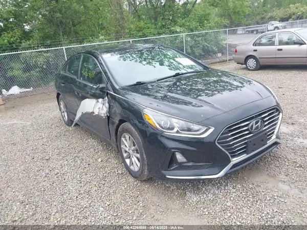 5NPE24AF1JH728179 2018 HYUNDAI SONATA - Image 1