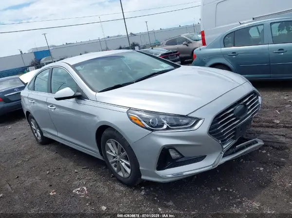 5NPE24AF1JH728277 2018 HYUNDAI SONATA - Image 1