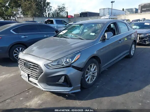 5NPE24AF1KH738762 2019 HYUNDAI SONATA - Image 2