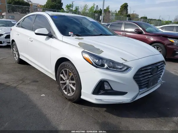 5NPE24AF1KH740835 2019 HYUNDAI SONATA - Image 1
