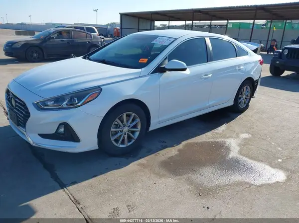 5NPE24AF1KH743220 2019 HYUNDAI SONATA - Image 2
