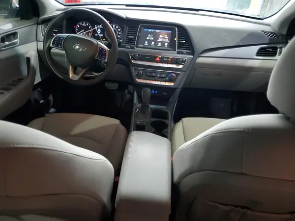 5NPE24AF1KH745579 2019 HYUNDAI SONATA - Image 8
