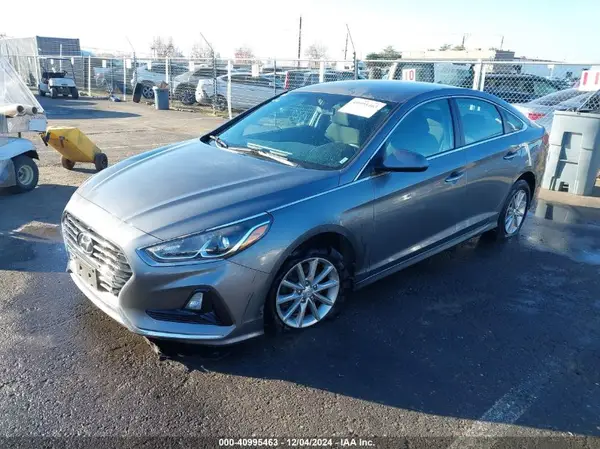 5NPE24AF1KH749258 2019 HYUNDAI SONATA - Image 2