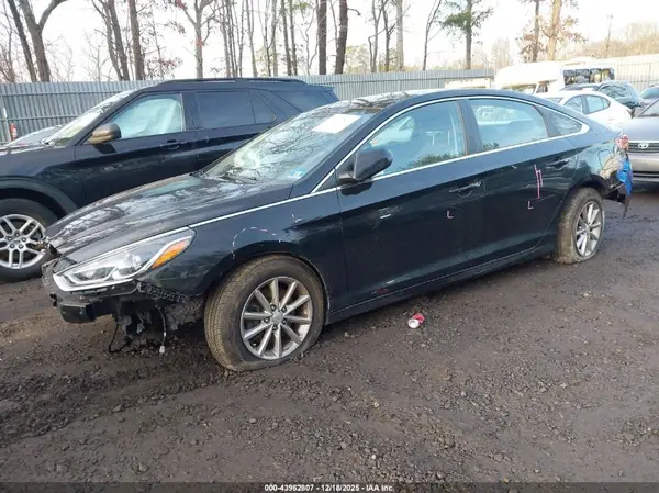 5NPE24AF1KH750474 2019 HYUNDAI SONATA - Image 2