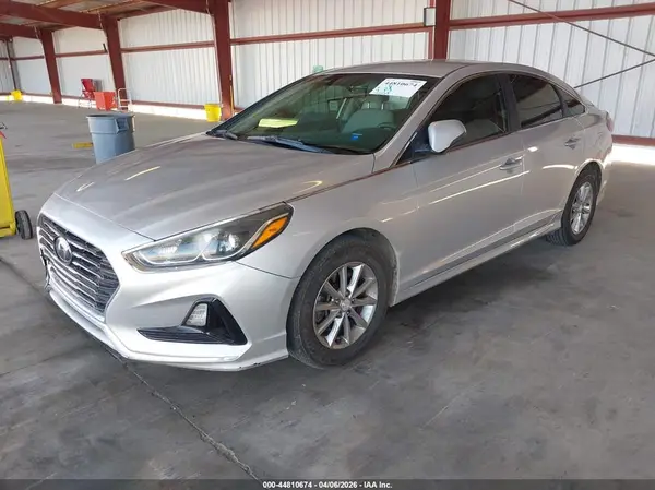 5NPE24AF1KH753360 2019 HYUNDAI SONATA - Image 2