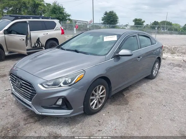 5NPE24AF1KH757957 2019 HYUNDAI SONATA - Image 2