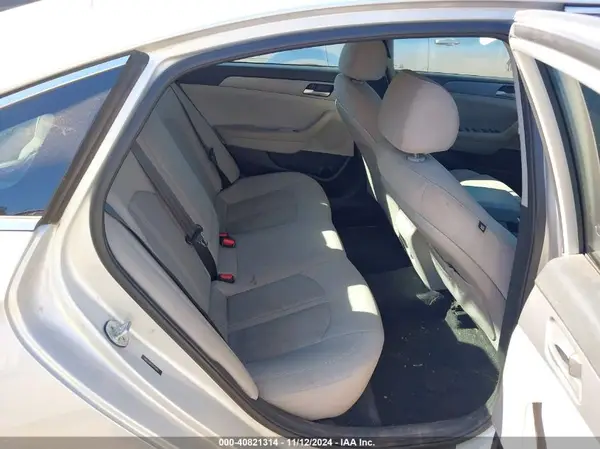 5NPE24AF1KH759062 2019 HYUNDAI SONATA - Image 8