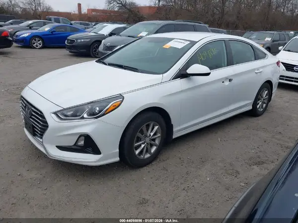 5NPE24AF1KH760700 2019 HYUNDAI SONATA - Image 2
