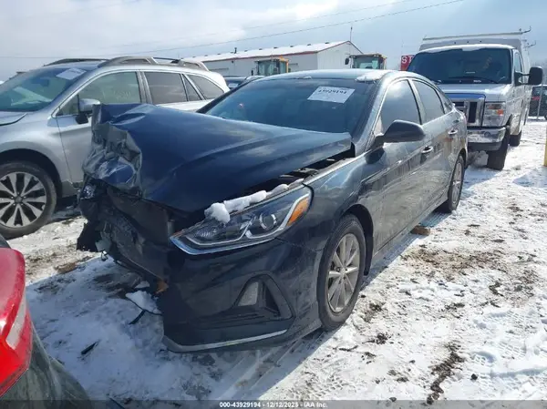 5NPE24AF1KH760941 2019 HYUNDAI SONATA - Image 2