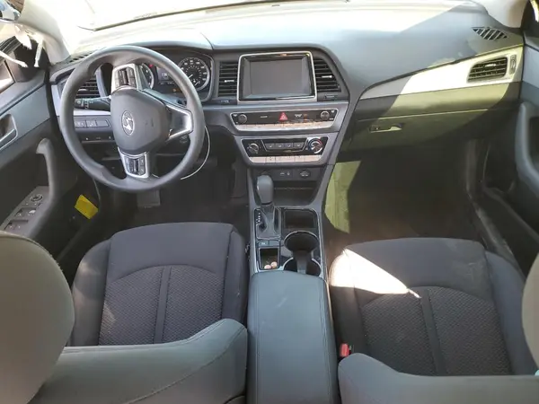 5NPE24AF1KH761927 2019 HYUNDAI SONATA - Image 8
