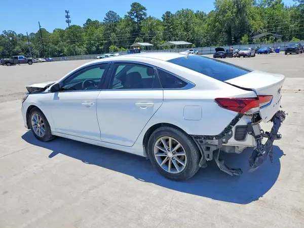 5NPE24AF1KH770188 2019 HYUNDAI SONATA - Image 2