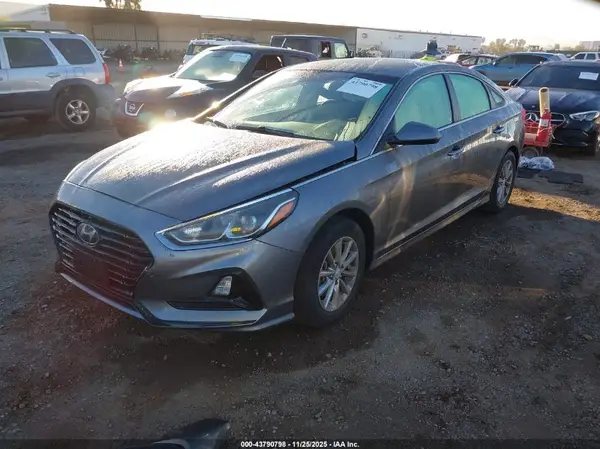 5NPE24AF1KH773706 2019 HYUNDAI SONATA - Image 2