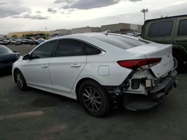 5NPE24AF1KH775794 2019 HYUNDAI SONATA - Image 2