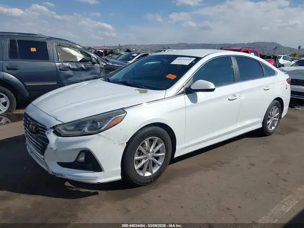 5NPE24AF1KH776072 2019 HYUNDAI SONATA - Image 2