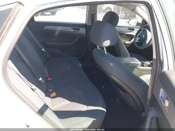 5NPE24AF1KH777061 2019 HYUNDAI SONATA - Image 8
