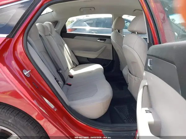 5NPE24AF1KH778761 2019 HYUNDAI SONATA - Image 8