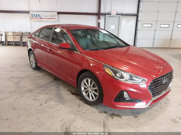 5NPE24AF1KH780378 2019 HYUNDAI SONATA - Image 1