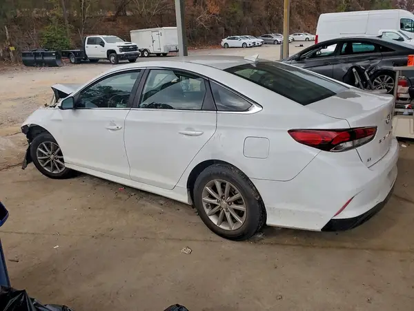 5NPE24AF1KH785631 2019 HYUNDAI SONATA - Image 2