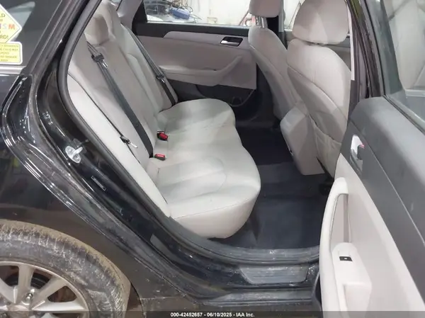 5NPE24AF1KH785659 2019 HYUNDAI SONATA - Image 8