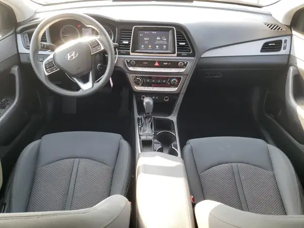 5NPE24AF1KH786228 2019 HYUNDAI SONATA - Image 8