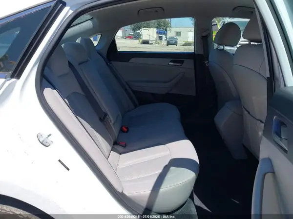 5NPE24AF1KH794555 2019 HYUNDAI SONATA - Image 8