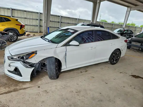 5NPE24AF1KH797987 2019 HYUNDAI SONATA - Image 1