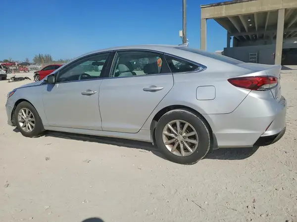5NPE24AF1KH799920 2019 HYUNDAI SONATA - Image 2