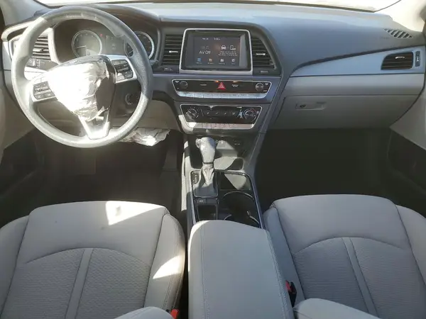 5NPE24AF1KH799920 2019 HYUNDAI SONATA - Image 8