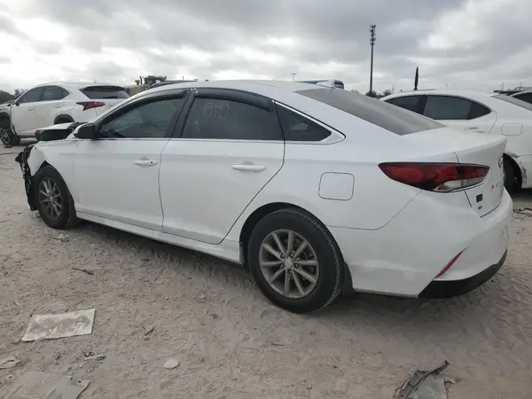 5NPE24AF1KH805375 2019 HYUNDAI SONATA - Image 2