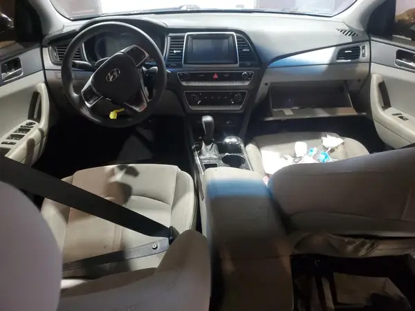 5NPE24AF1KH807563 2019 HYUNDAI SONATA - Image 8