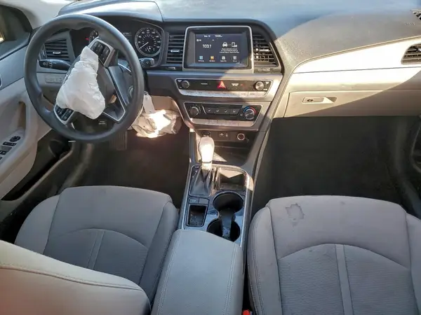 5NPE24AF1KH808681 2019 HYUNDAI SONATA - Image 8