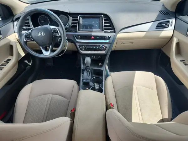 5NPE24AF1KH809748 2019 HYUNDAI SONATA - Image 8