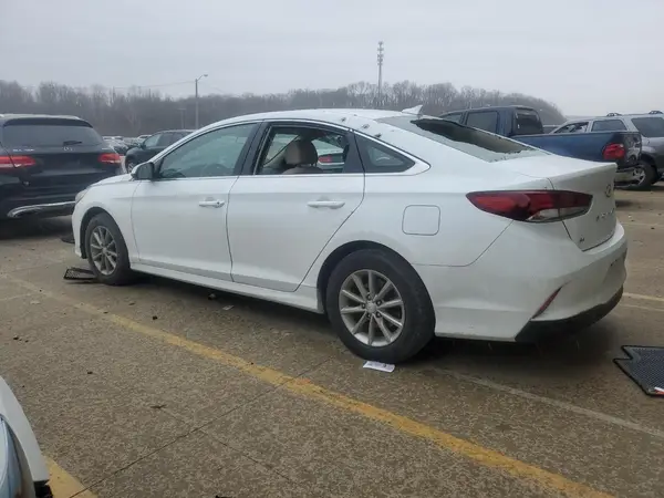 5NPE24AF1KH817347 2019 HYUNDAI SONATA - Image 2