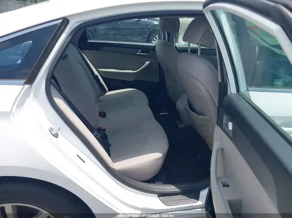 5NPE24AF2GH260620 2016 HYUNDAI SONATA - Image 8